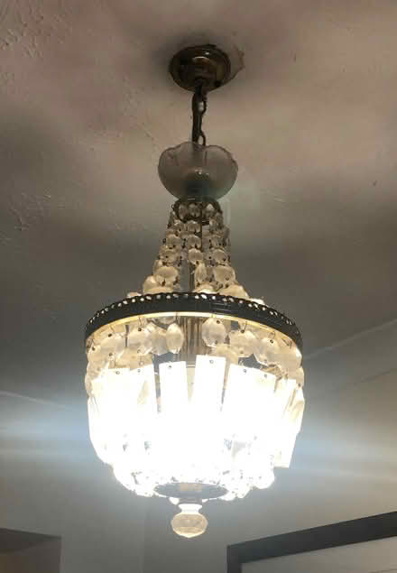 Photo of free Chandelier ceiling light (GU14) #1