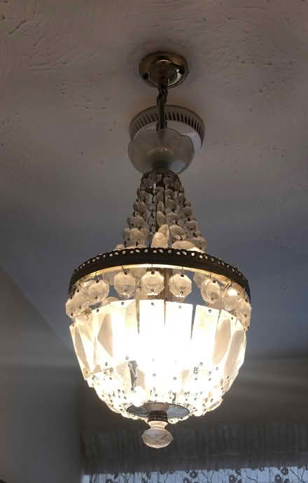 Photo of free Chandelier ceiling lamp (GU14) #1