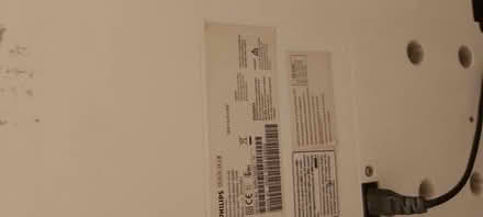 Photo of free phillips tv 42ins (TW14 Feltham) #3