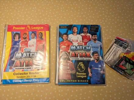 Photo of free 2 Match Attax binders with cards (Sele Farm SG14) #1