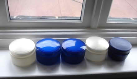 Photo of free Five glass jars with plastic lids (Sidcup DA14) #1