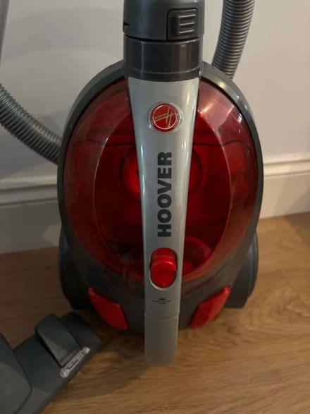 Photo of free Hoover Whirlwind Vacuum Cleaner (TW9) #1