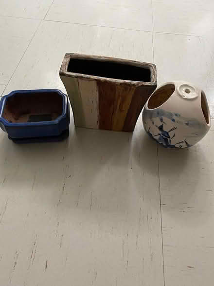 Photo of free 3 Small Pots (East Waterloo) #1