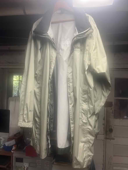 Photo of free marmot jacket women's XL tall (Capitol Hill near Lincoln Park) #1