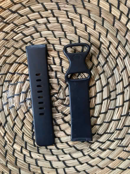 Photo of free Fitbit versa 3 strap (Withington M20) #2