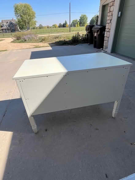 Photo of free White Desk (Boulder County-75th/Valmont) #2