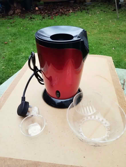 Photo of free Popcorn maker (Polwarth EH11) #1
