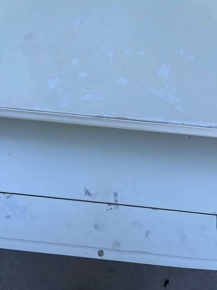 Photo of free White Desk (Boulder County-75th/Valmont) #3