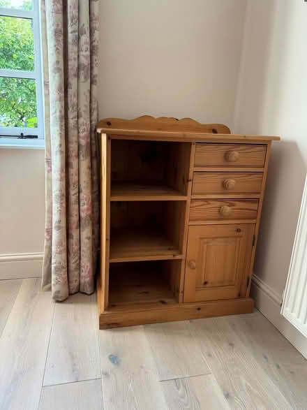 Photo of free Cabinet (Stokeinteignhead, N.Abbot TQ12) #1