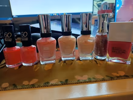 Photo of free Nail polish, Sally Hansen, rimmel (Chapeltown LS7) #1