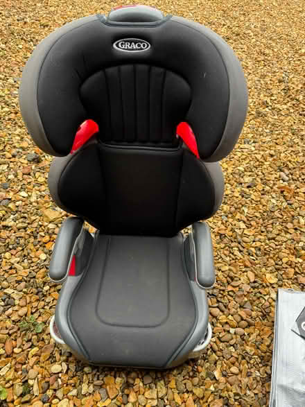 Photo of free Child’s car seat 3-5yrs (Newport Pagnell MK16) #1