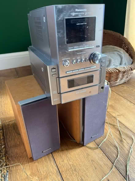 Photo of free 5 CD player/tuner/ cassette stereo (North of Romsey SO20) #1