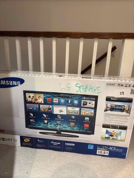 Photo of free 40 inch TV (US TV) (Haggerston E2) #1