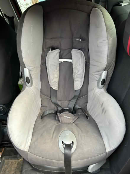 Photo of free Child car seat (Fishbourne PO19) #1