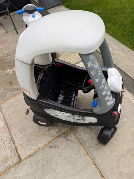 Photo of free Little Tikes - children’s Police car (Buckhurst Hill IG9) #2