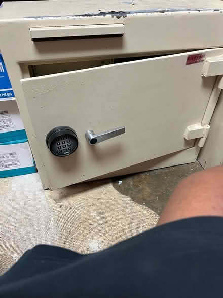 Photo of free Safes (Parkrose) #4