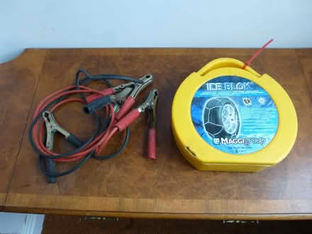 Photo of free 14 inch snow chains & jump leads (Patchway BS34) #1