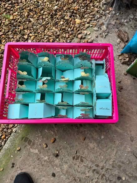 Photo of free Cake boxes x 50ish (Newport Pagnell MK16) #2