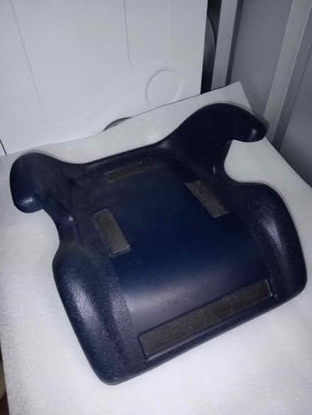 Photo of free Hard-moulded Children's Car Seat (Knaresborough HG5) #1