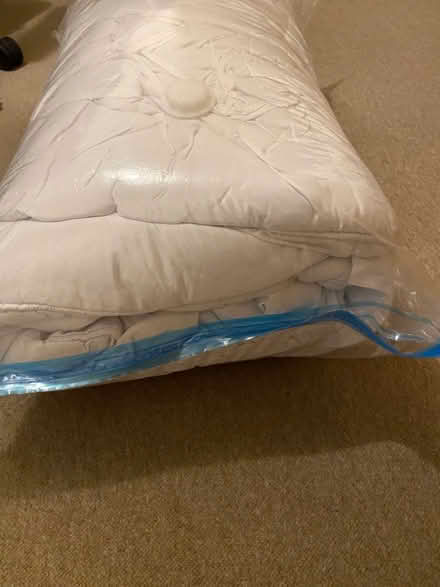 Photo of free Duvet, size double, thick (N7) #2