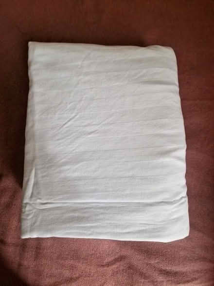 Photo of free King size duvet cover (Walthamstow E17) #2