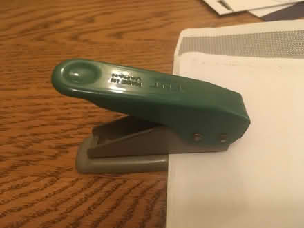 Photo of free Single hole - hole punch (Tolworth KT6) #2