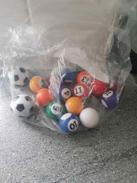 Photo of free Childrens snooker table top (Stevenage SG2) #3