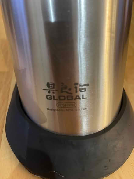 Photo of free Global knife block (without knives) (OX1 (Kennington)) #3