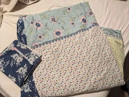 Photo of free Debenhams super king duvet set (Handsworth B20) #2
