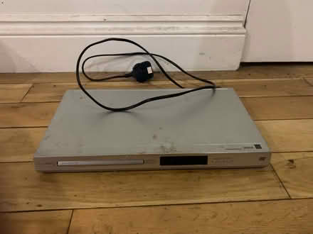 Photo of free OLD Philips DVD player (N1 Dalston) #1