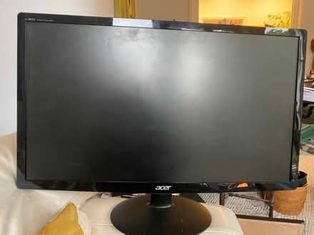 Photo of free Acer LCD screen (Lansdown) #2