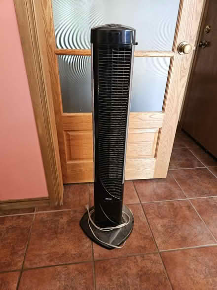 Photo of free Tower Fan (Stanley Park Kitchener) #1