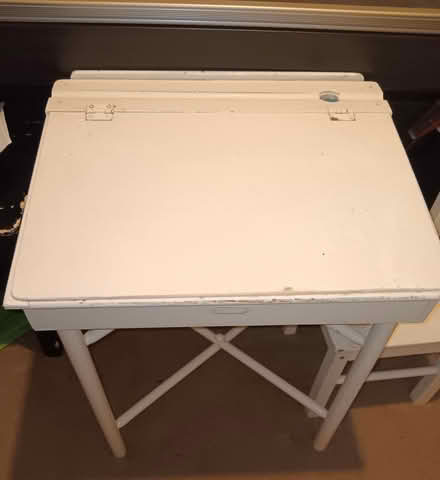 Photo of free Child’s wooden desk (painted white) (SE24) #1
