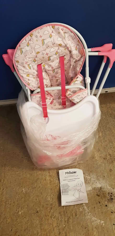 Photo of free Fold Up High Chair (Bexley DA1) #1