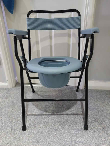 Photo of free Commode (DE22 mackworth) #3