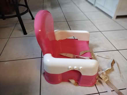 Photo of free Child's booster seat (Near NVCC) #2