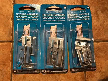 Photo of free Picture Hangers (Aylmer Lakeview Terrace) #1