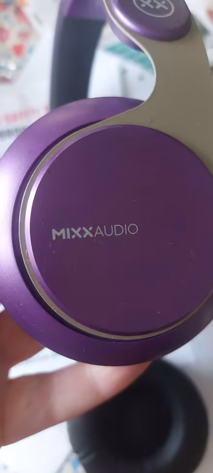 Photo of free Wireless headphones- broken end but still work (Lower Weston) #1