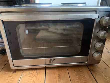 Photo of free Mini oven and stove (Selhurst CR0) #1