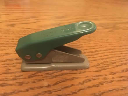 Photo of free Single hole - hole punch (Tolworth KT6) #1