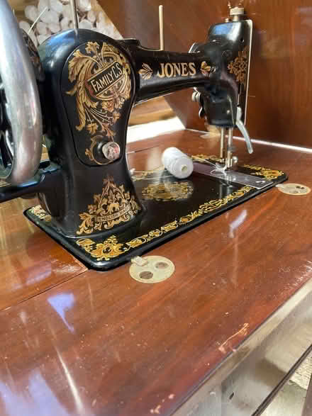 Photo of free Hand-powered Jones sewing machine (L24) #1