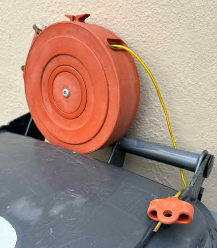 Photo of free Wall Mounted Extendable Washing Line (Weston-super-Mare BS23) #2