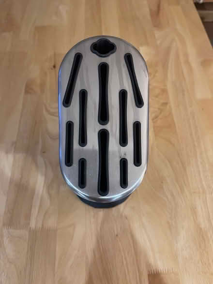 Photo of free Global knife block (without knives) (OX1 (Kennington)) #1