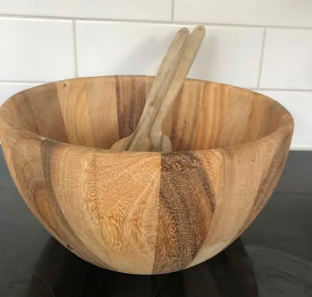 Photo of free Wooden salad bowl and servers (KT23 Great Bookham) #1
