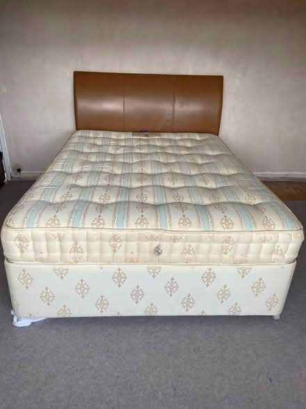 Photo of free King Sized bed (Charlton Kings GL52) #1