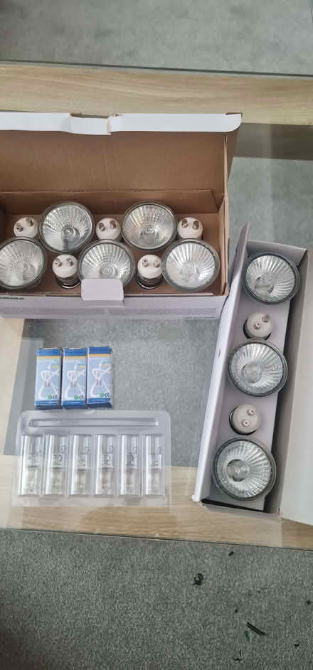 Photo of free Lights bulbs (Leighton Buzzard LU7) #1