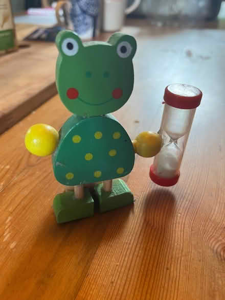 Photo of free Frog toothbrush timer and stand (Upperthorpe S6) #1