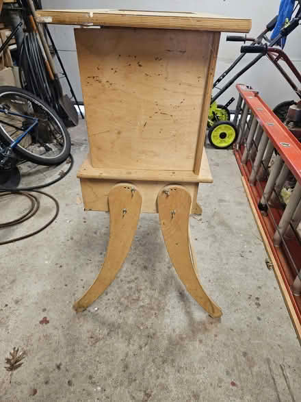 Photo of free Router table/stand (Friendswood FM 518 & FM 528) #3