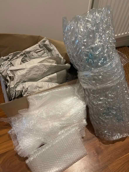 Photo of free Bubble wraps and wrapping papers (KT4) #1