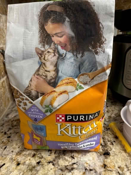 Photo of free Purina Kitten Chow (Casselberry) #1